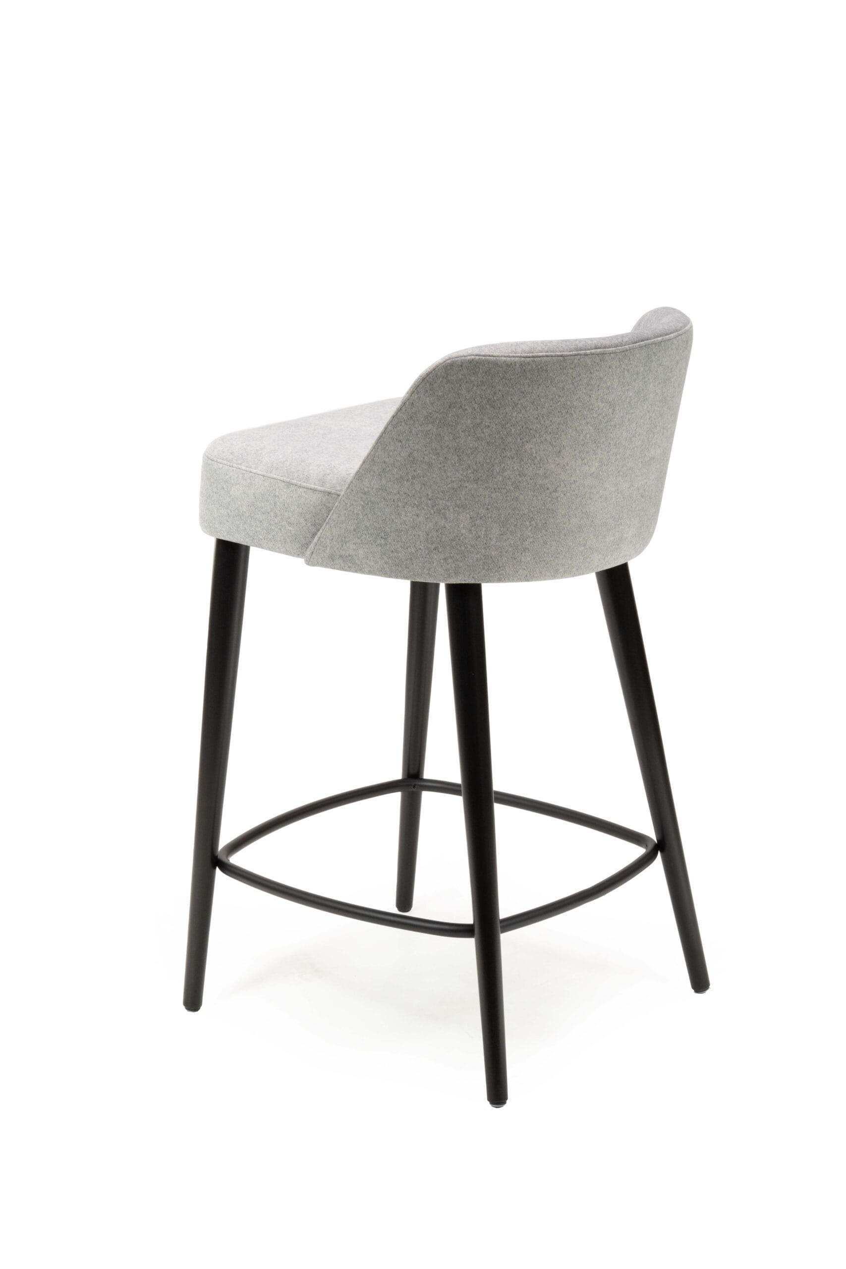 hoker tapicerowany niski mirek 1