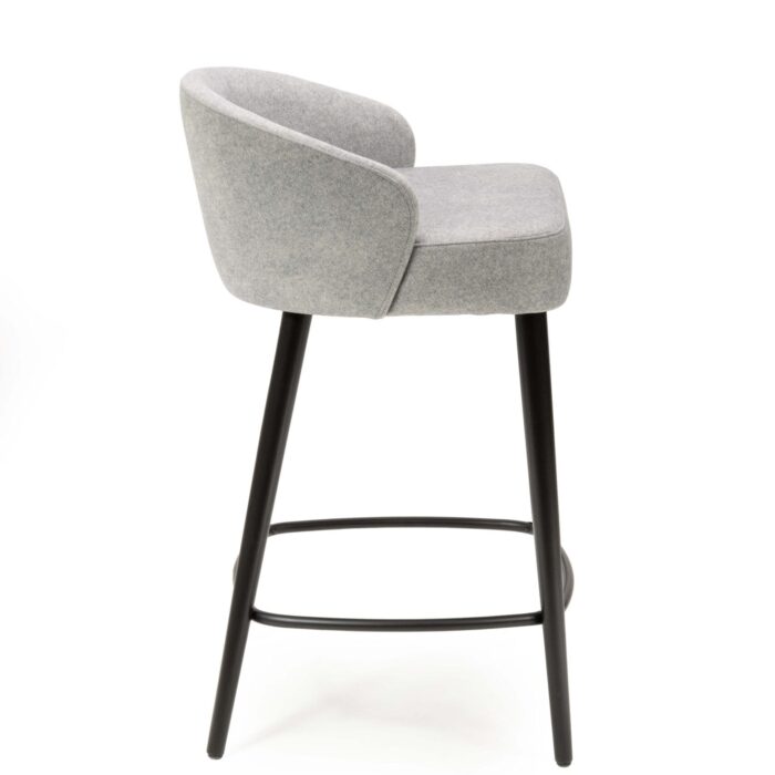 hoker tapicerowany niski mirek 5 hoker tapicerowany niski mirek 5