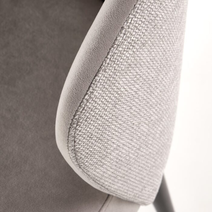 Mirek_5_134-700-703_detal2 Mirek_5_134-700-703_detal2